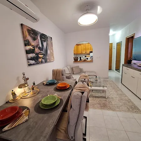 Solymar Διαμέρισμα Τορεβιέχα